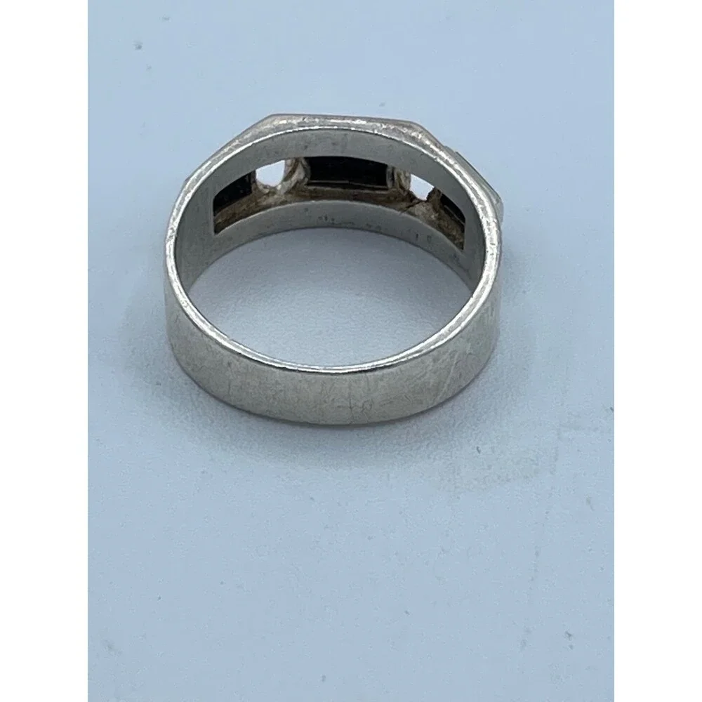 Vintage Sterling Silver 925 Band w/ 3 Cylindrical Onyx Stones Size 9